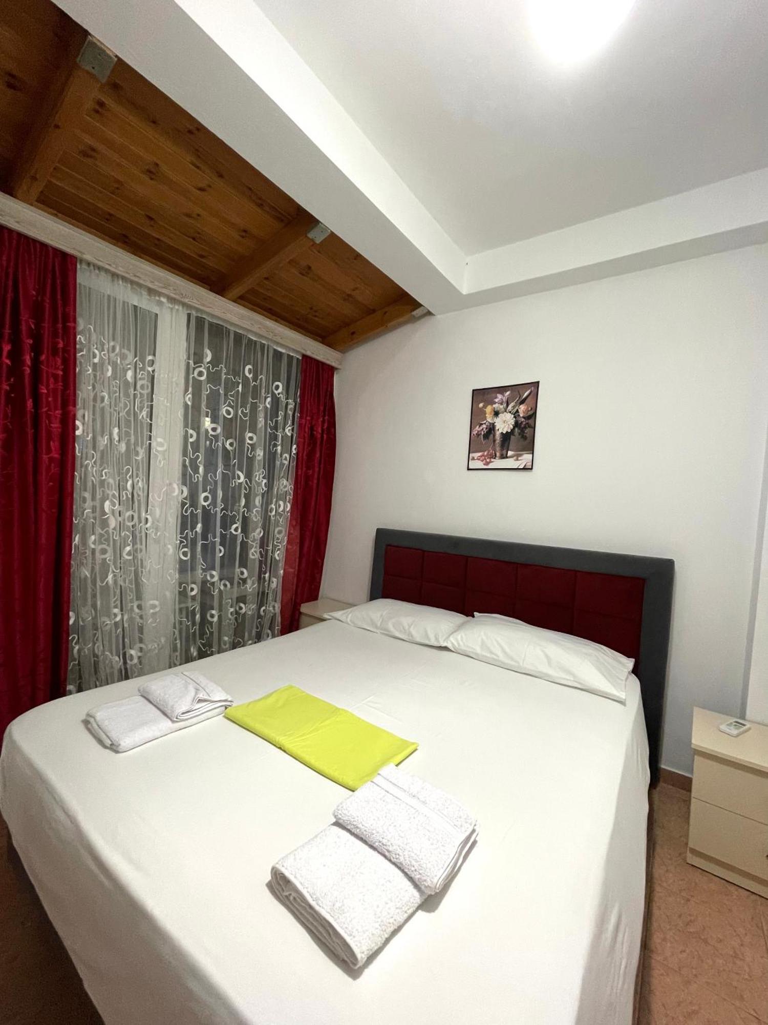 Apartments Monika Sarande Exterior photo