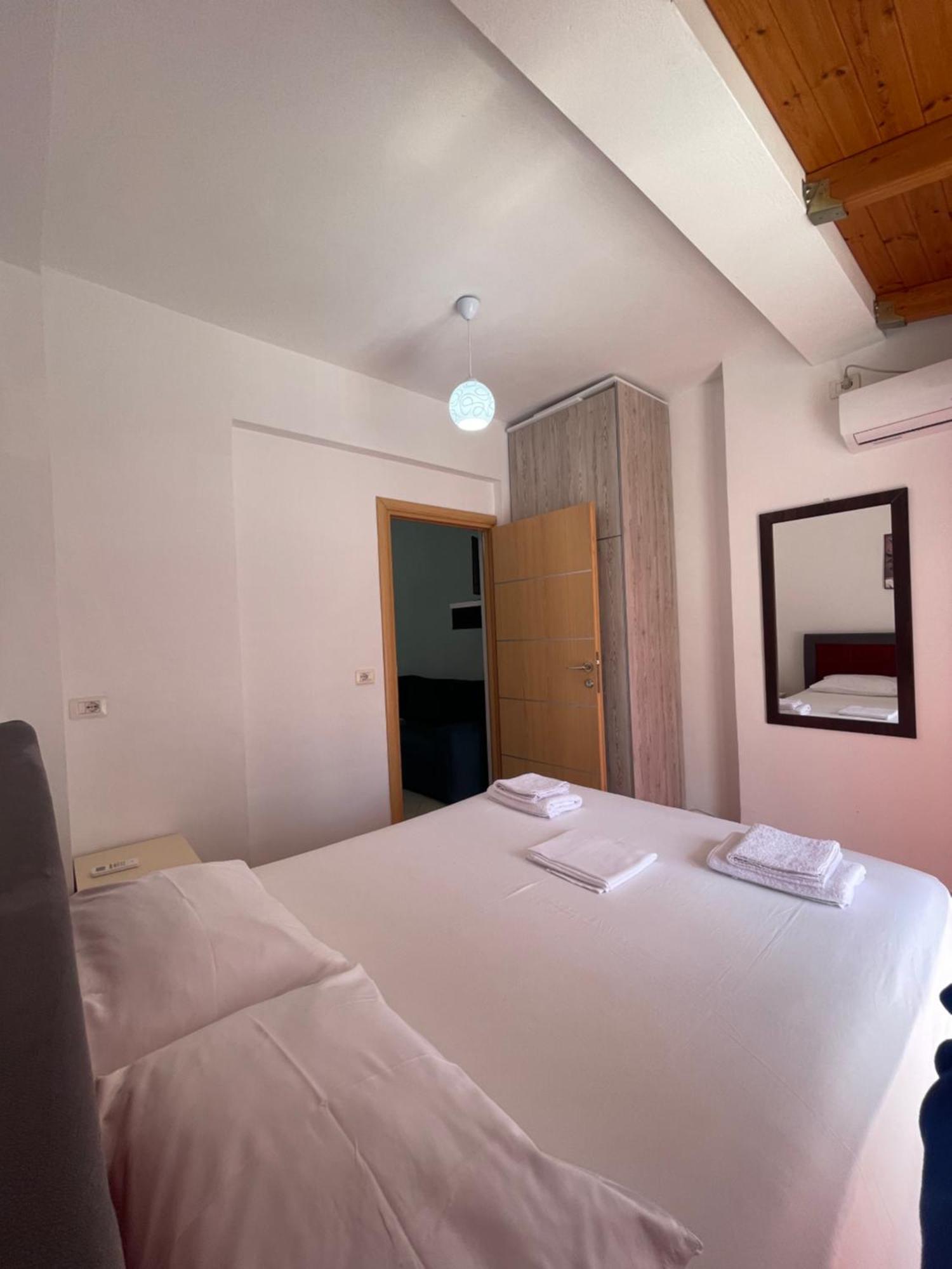 Apartments Monika Sarande Exterior photo